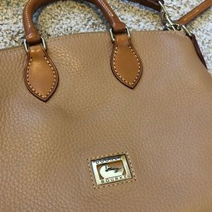 Dooney & Bourke Crossbody bag